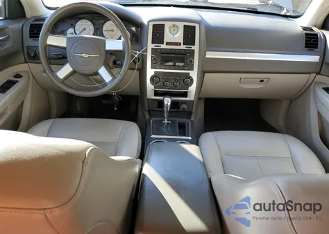 2009 Chrysler 300 Touring из США, поврежденный, VIN 2C3LA53V19H552070